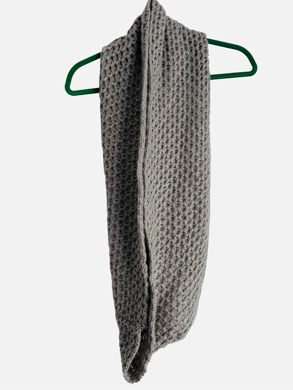 Aeropostale Gray Open Knit Infinity Scarf 70”x10” NWOT Cozy Grandmacore